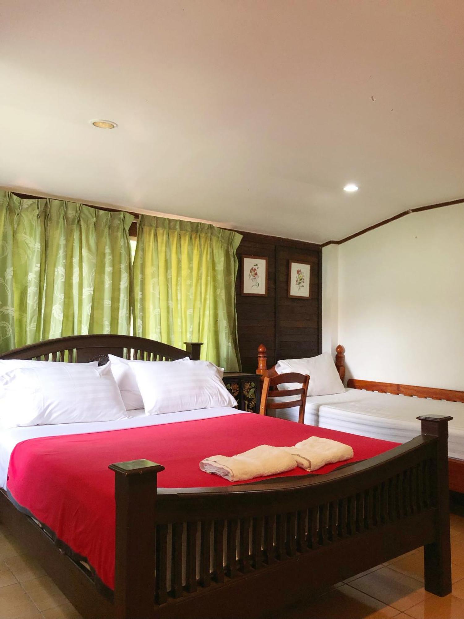 Moradok Thai Guesthouse Phra Nakhon Si Ayutthaya Exterior photo